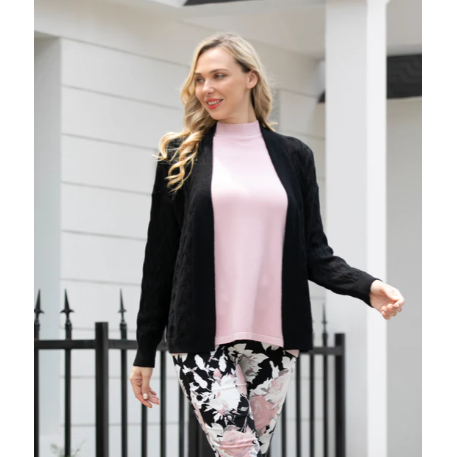 Horseshoe Cable Knit Cardigan