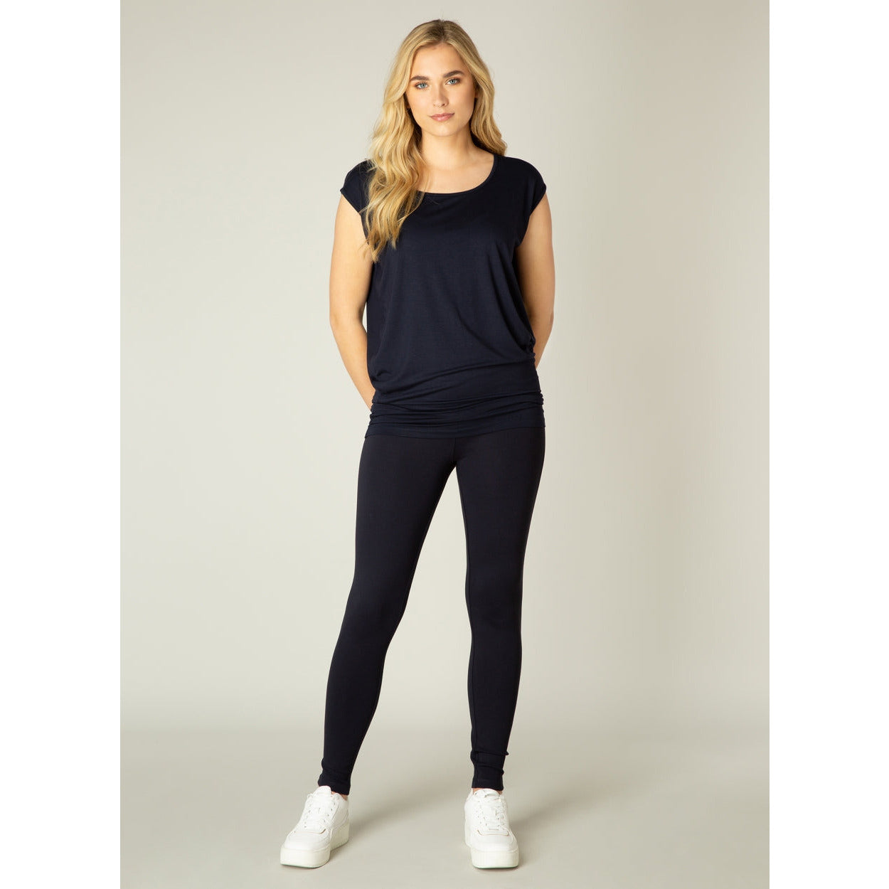 Yelitza Slimming Tee