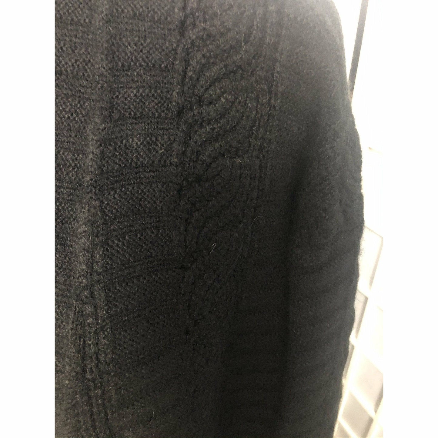 Sweater/Cardigan - Cable Knit