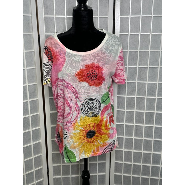 Tee Shirt- Feathers- Flowers & Swirls