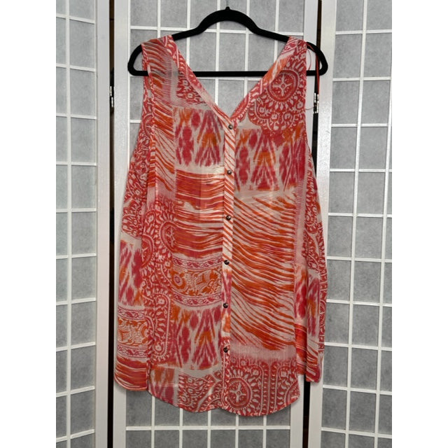 Sleeveless Blouse - Plus