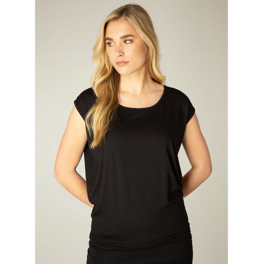 Yelitza  Slimming Tee
